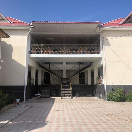 Гостевой Дом Айша Guest House Aisha Cholpon-Ata Exterior photo
